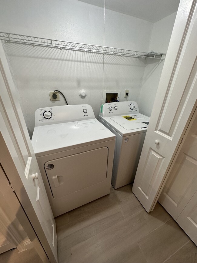 Photo - 2460 NW 33rd St House