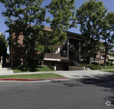 Building Photo - 11911 Dorothy St