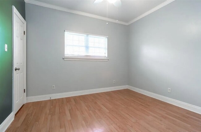 Foto del edificio - HOME FOR RENT | Lake Charles