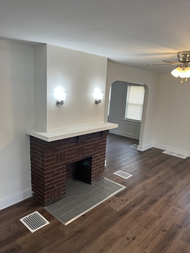 Photo - 1925 Brookline Ave House