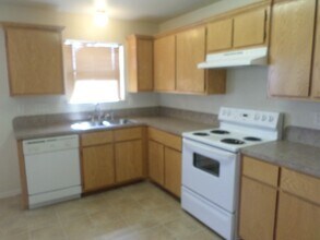 Building Photo - 3804 Joshua Taylor Dr