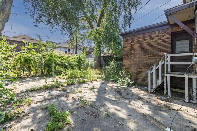 Foto del edificio - 17328 Indiana St