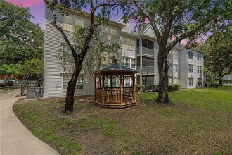 Building Photo - 3266 Haviland Ct