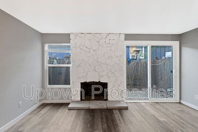 Photo - 19733 SW 68th Ave House