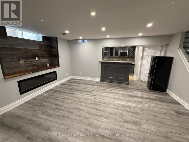 Photo du bâtiment - 94 Marbella Rd