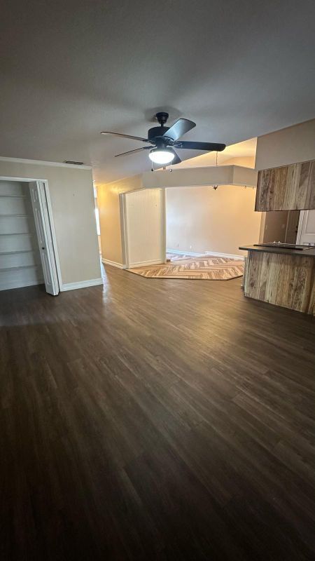 Foto del edificio - 102 Winding Ridge Dr