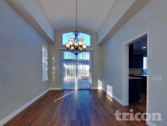 Foto del edificio - 5 Corte Madera