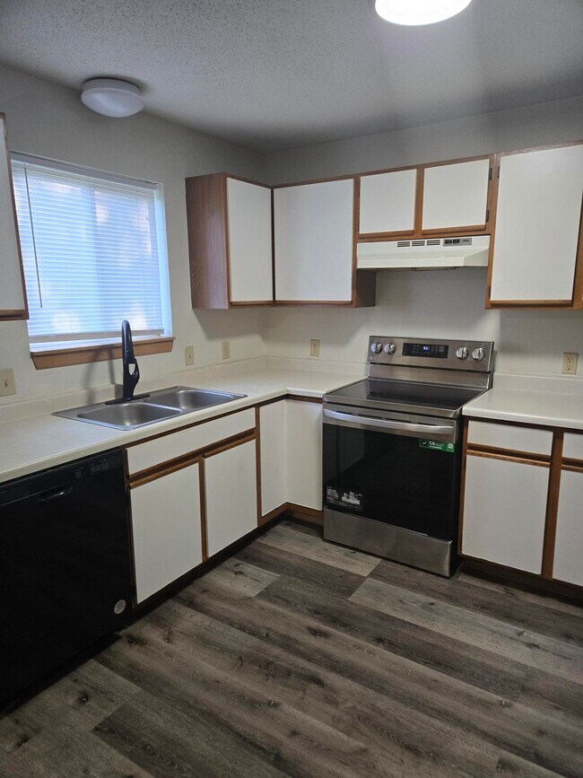 Foto del edificio - 1110 7th St SE