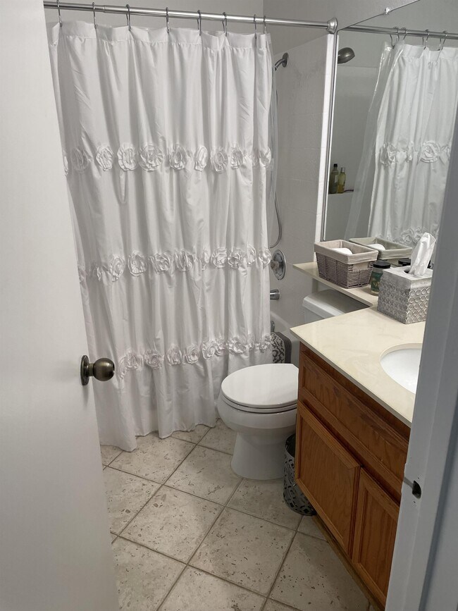 Foto del edificio - 3463 Caminito Sierra