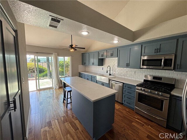 Building Photo - 27373 Paseo La Serna