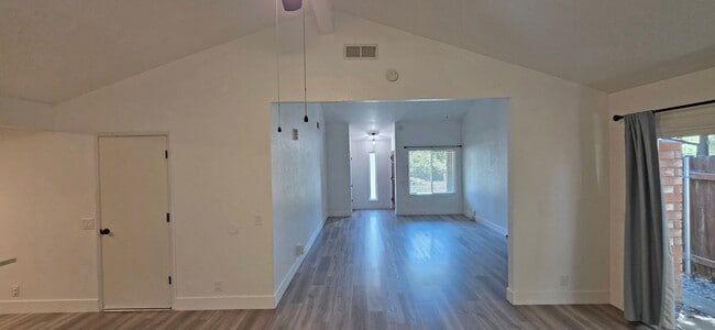 Building Photo - 134-134 Globe Ave