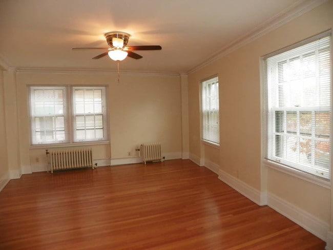 Interior Photo - Lin-Nor Apartments