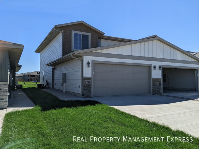 Building Photo - 9617 W Broek Dr