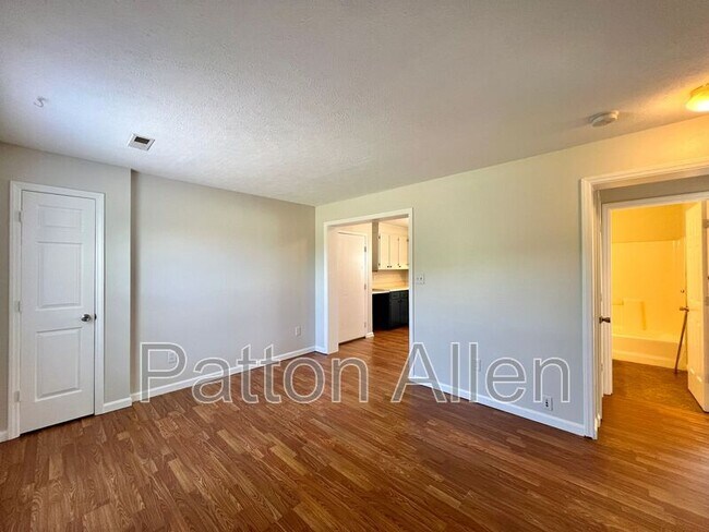 Foto del edificio - 238 Bent Creek Ranch Rd