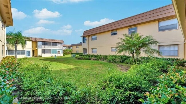 Building Photo - 213 Saxony Ln