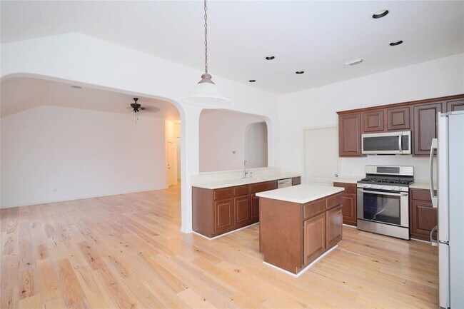 Foto del edificio - 11713 Larch Valley Dr