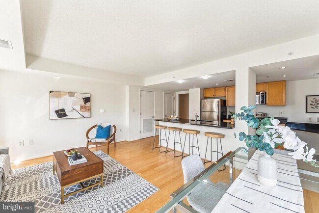 Foto del edificio - 1225 13th St NW