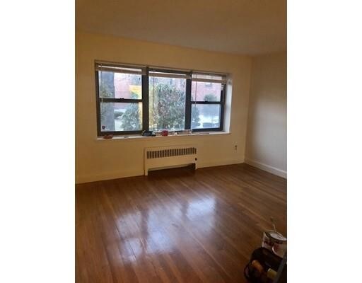 Foto del edificio - 111 Nahant St