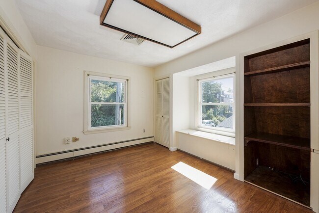 Foto del edificio - 218 Wilson Rd