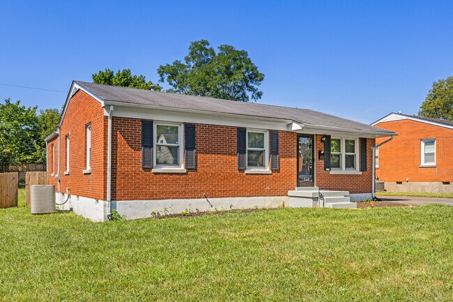 Building Photo - 604 Hi Crest Dr