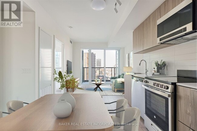 Photo du bâtiment - 223 Redpath Ave