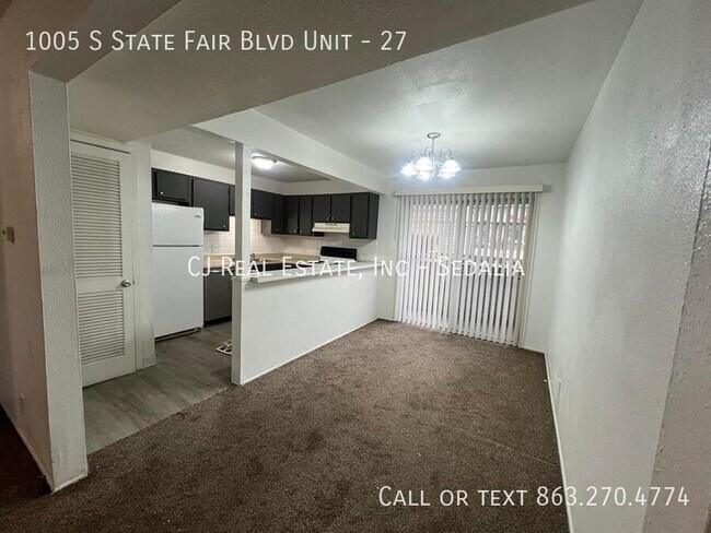 Building Photo - 1005 S State Fair Blvd