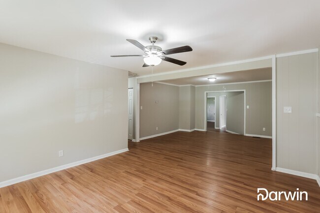 Foto del edificio - 10646 Eagle Dr