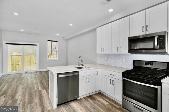 Foto del edificio - Brand New Luxury Apartments