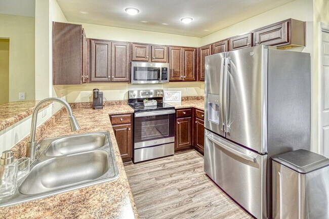 Foto del edificio - 4574 Rivers Landing Dr