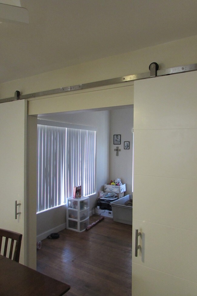 Interior Photo - 4110 N 22nd St