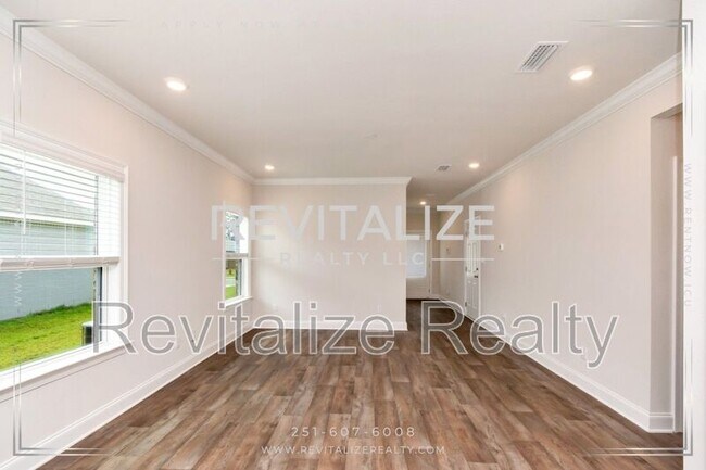 Building Photo - 11253 Cloister Dr