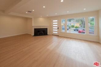 Building Photo - 7755 Day St