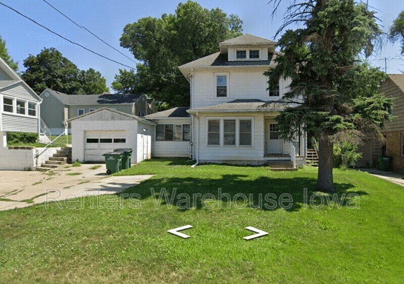 1151 65th St, Windsor Heights, IA 50324 Condo for Rent in Windsor Heights, IA