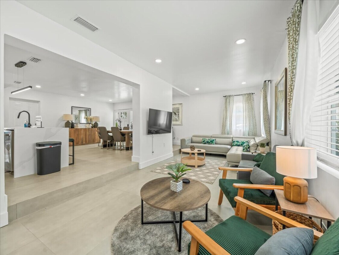 Foto principal - 3811 River Grove Ct