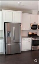 Building Photo - 2805 Macbeth Ln