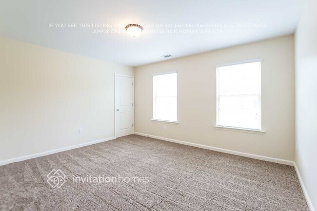 Foto del edificio - 1028 Rock Hill Pkwy