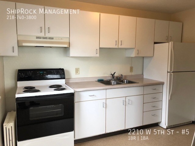 Foto del edificio - 2210 W 5th St