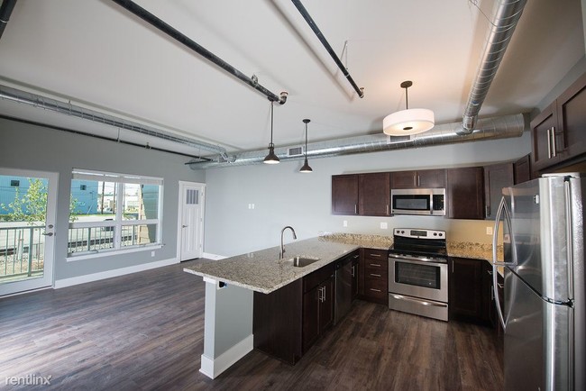 Foto del edificio - 420 Alabama Ave NW