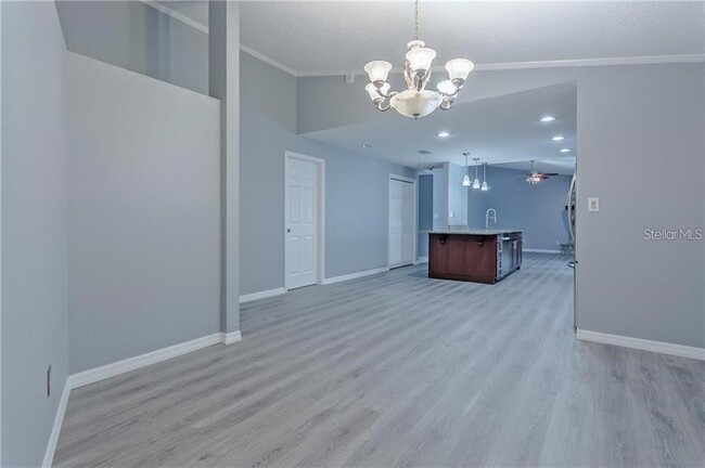 Building Photo - 2038 Crowley Cir W