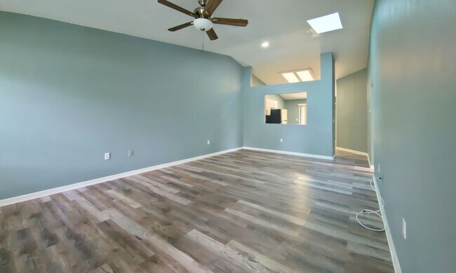 Building Photo - 7447 Mead Dr