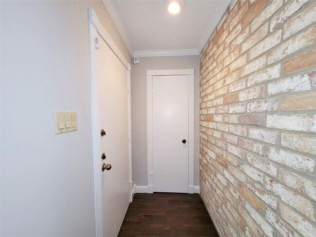 Foto del edificio - 10276 Briar Forest Dr