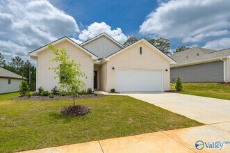 Building Photo - 6015 Margie Collins Dr SE