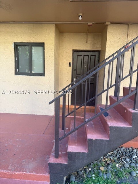 Foto del edificio - 10851 SW 2nd St