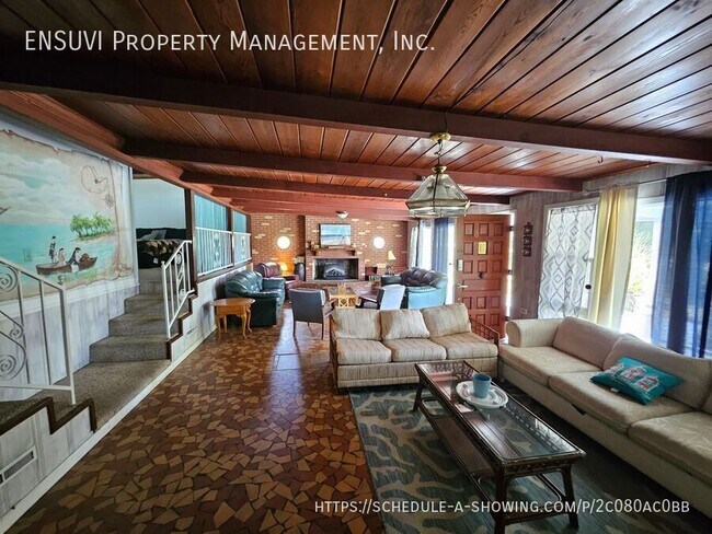 Foto del edificio - 701 SE 9th Cir