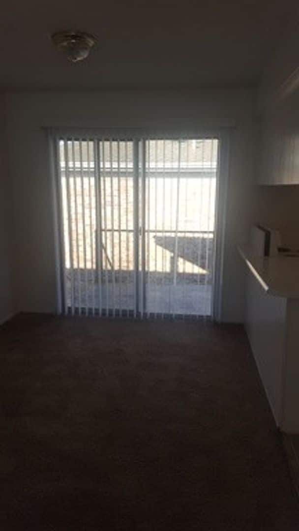 Building Photo - Grove Park One bedroom condo