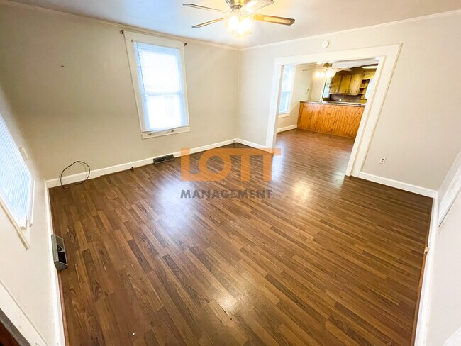 Foto del edificio - 294 Werts St