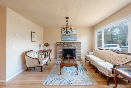 Building Photo - 1000 Portola Dr