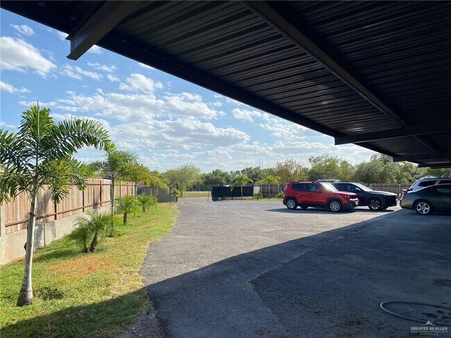 Foto del edificio - 9920 E Saltillo Cir