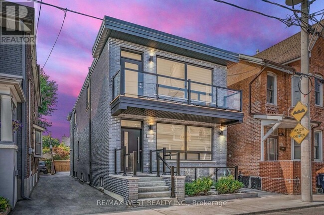 Building Photo - 268 Sterling Rd