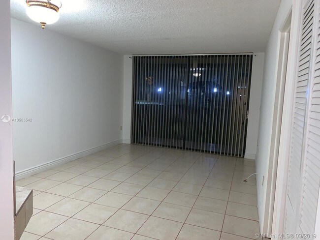 Foto del edificio - 8006 SW 149th Ave